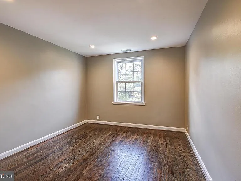 3545 S Stafford St #B2 — Photo 18