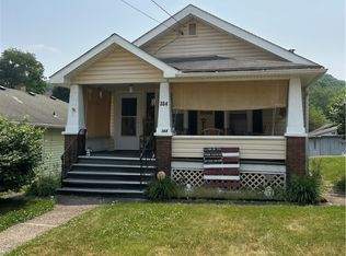 364 Indiana Ave, Chester, WV 26034