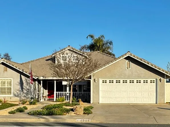 1235 University Ave, Hanford, CA 93230