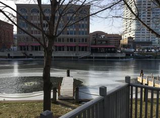 1109 N Edison St #1109, Milwaukee, WI 53202