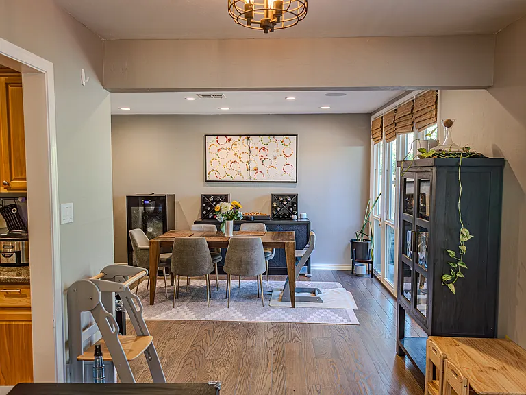 781 Duke Cir — Photo 8