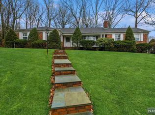 60 Homestead Rd, Tenafly, NJ 07670