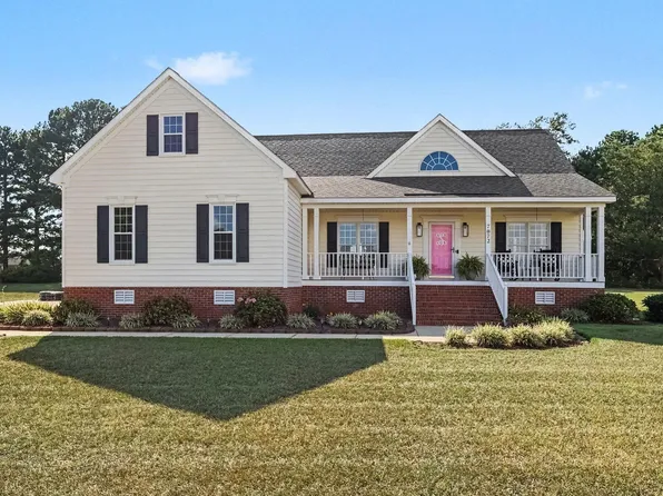 7072 Riverbirch Rd, Rocky Mount, NC 27803