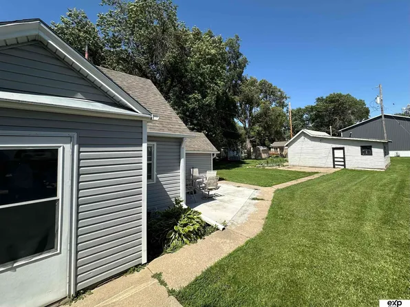 214 S Elm St, Mead, NE 68041