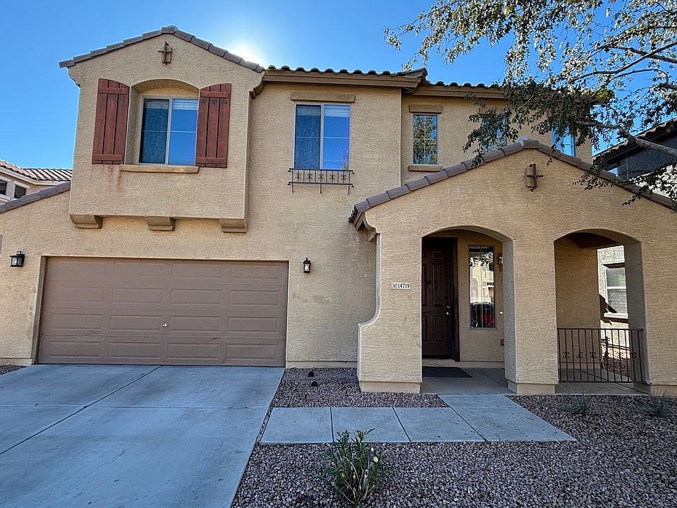1st image of 14719 W Poinsettia Dr