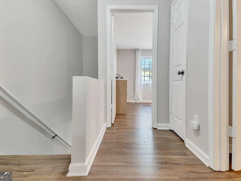 4521 Coopers Creek Cir SE — Photo 20