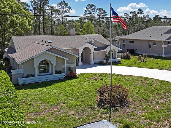 3rd image of 6324 India Dr