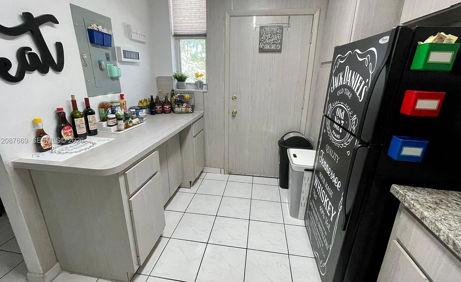 3660 NE 166th St — Photo 3