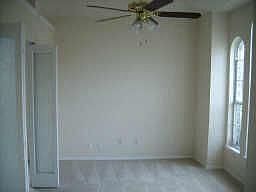 2nd image of 4117 Willoughby Dr