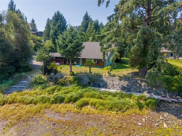 1191 Eber Rd, Ucluelet, BC V0R 3A0