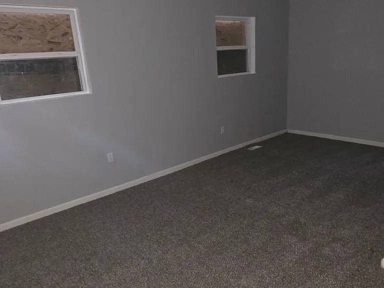 1420 Williams St — Photo 13