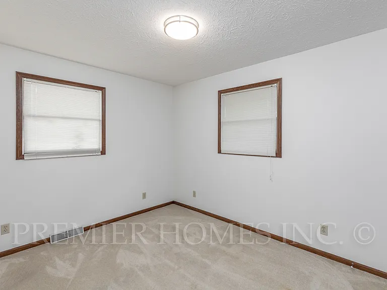 151 E Jones St #C — Photo 18