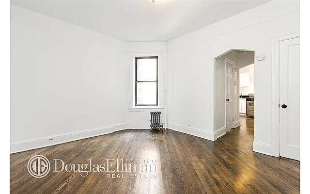 Rented by Douglas Elliman | media 41