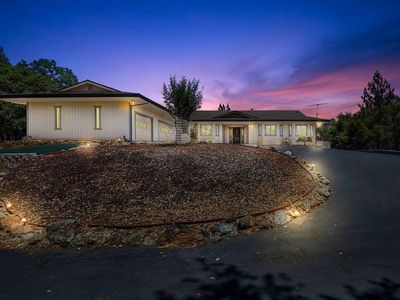 22000 Oak Ridge Dr, Grass Valley, CA, 95945