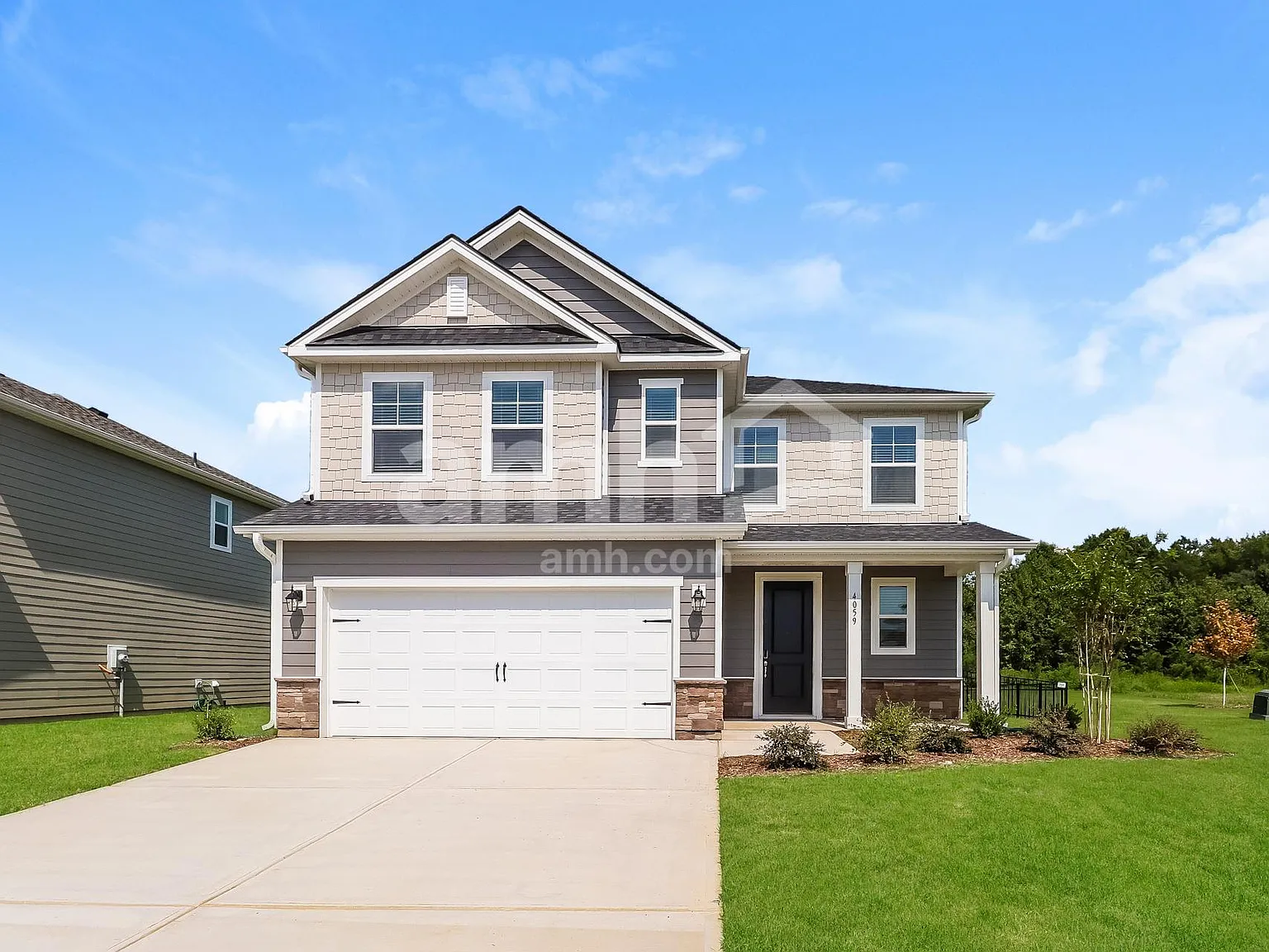 4 bed, 2.5 bath, 1784 sqft, $2,525 — Photo 1