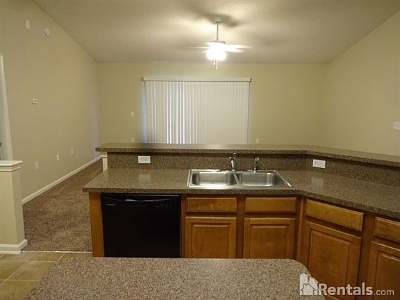 5th image of 12638 Arrowleaf Ln