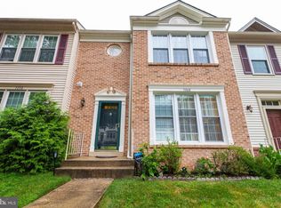7206 Hidden Ridge Ct, Springfield, VA 22152