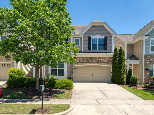 713 Garden Square Ln, Morrisville, NC 27560