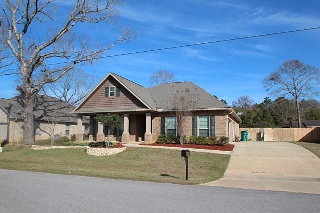 1st image of 3553 Autumn Woods Dr