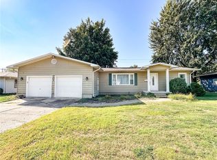 701 W Rustic St, Robinson, IL 62454