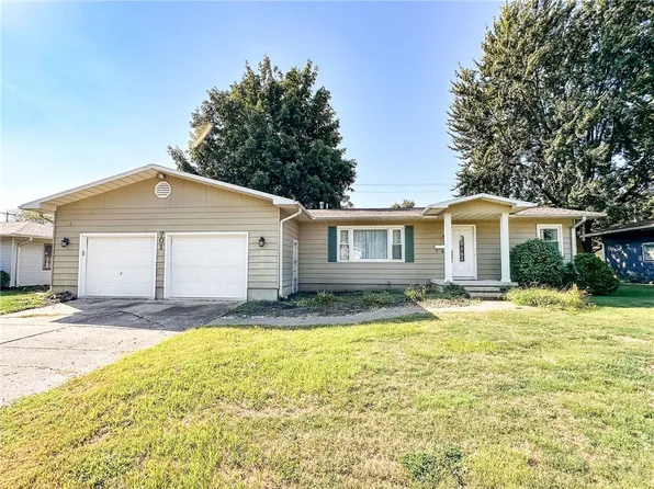 701 W Rustic St, Robinson, IL 62454