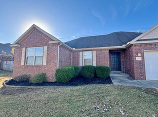 2905 Tanglewood Ave, Bentonville, AR 72712