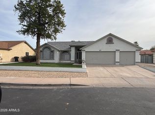 549 S Rowen, Mesa, AZ 85208