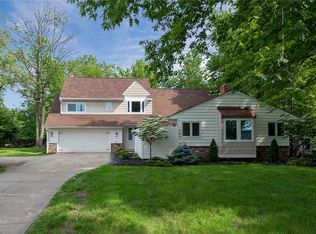 26907 N Woodland Rd, Beachwood, OH