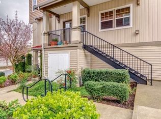 605 NW Lost Springs Ter UNIT 105, Portland, OR 97229