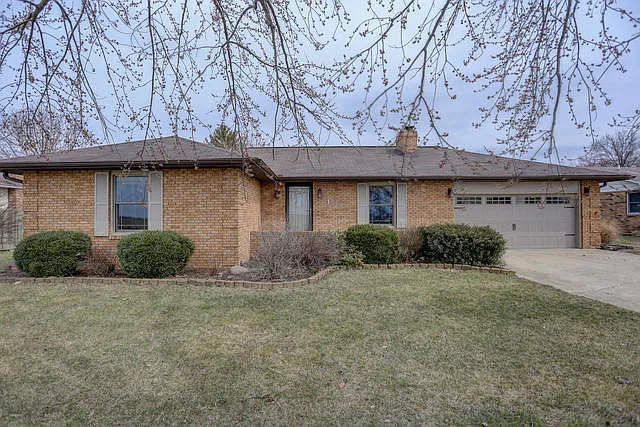 118 N East Ave photo 1
