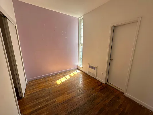 Rented by Eric Goodman Realty Corp | media 13