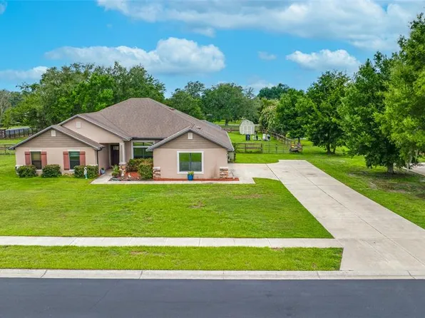 14311 Hill Country Ln, Dade City, FL 33525