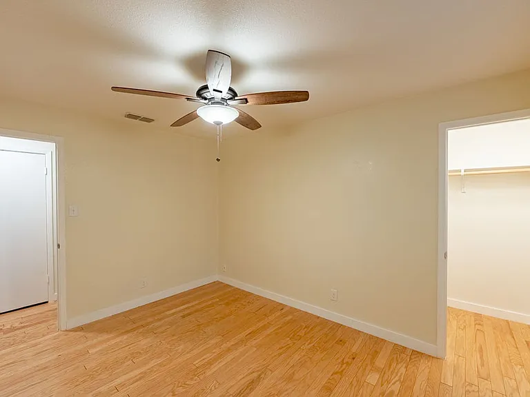 6819 Greycloud Dr — Photo 19