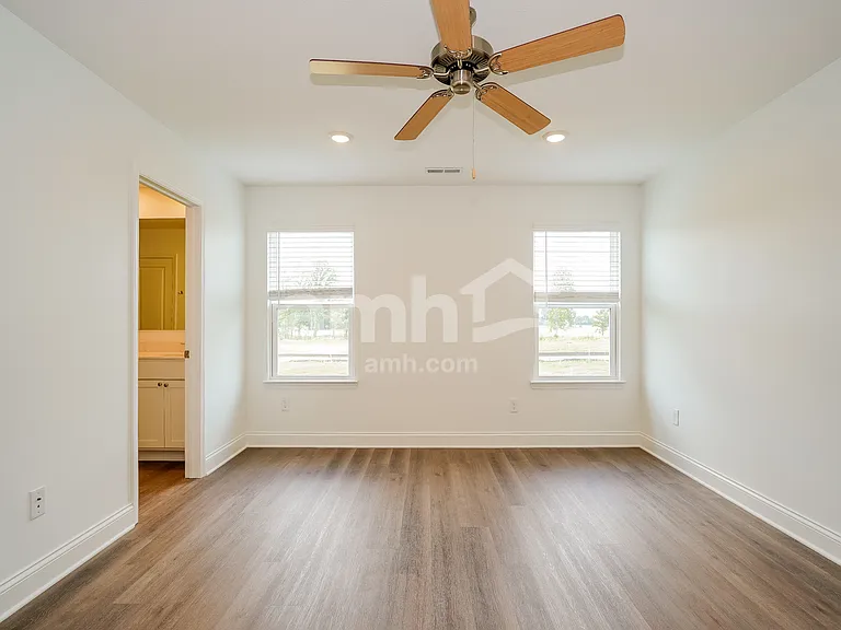 9032 Lucy Dr — Photo 12