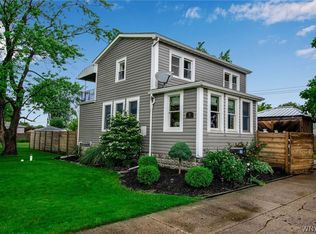 31 Autumn Lea Rd, Depew, NY 14043