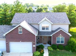 845 Stonebridge Dr, Metamora, IL 61548