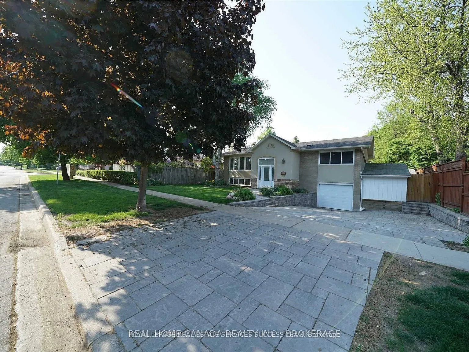 3 bed, $3,000 — Photo 3