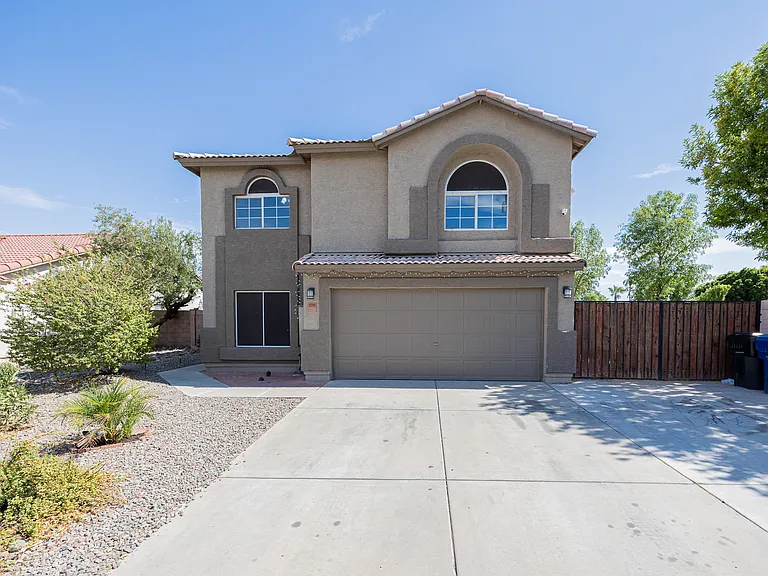 11595 W Holly St — Photo 2