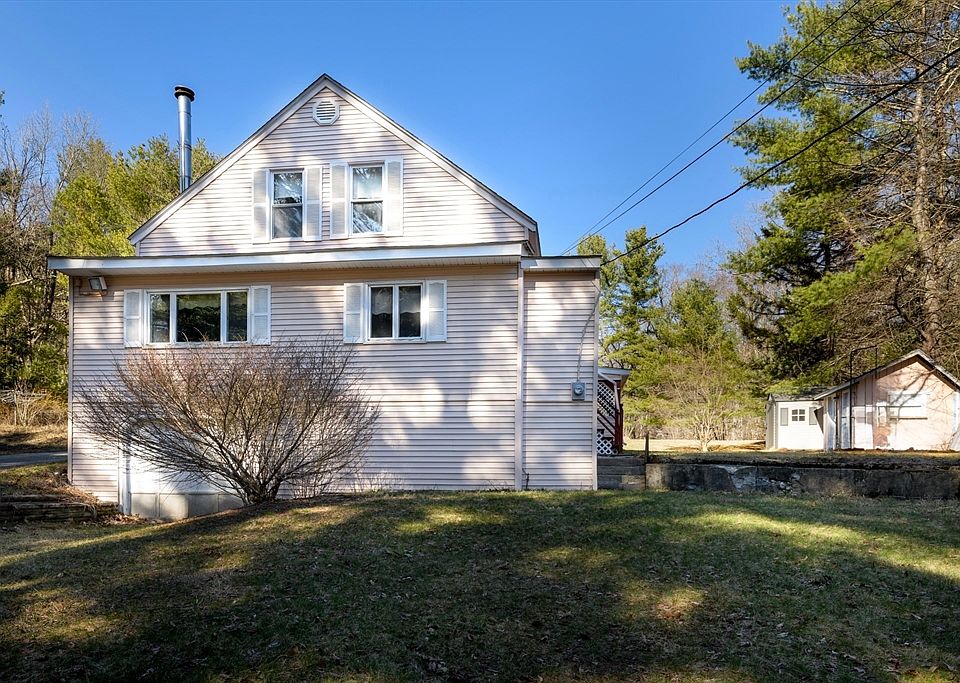 1st image of 1138 Wachusett St