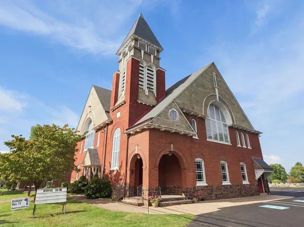 141 S Main St, Dublin, PA 18917