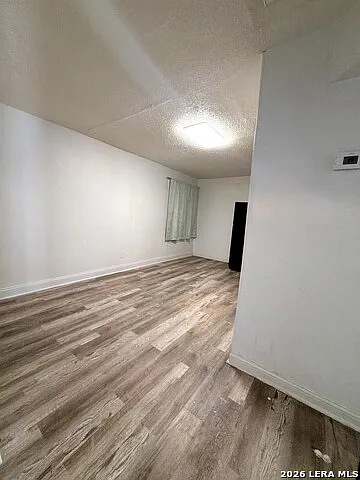 153 E Baylor — Photo 2