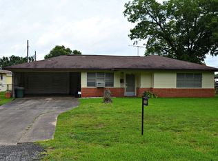 7070 Scotts Dr, Beaumont, TX 77708