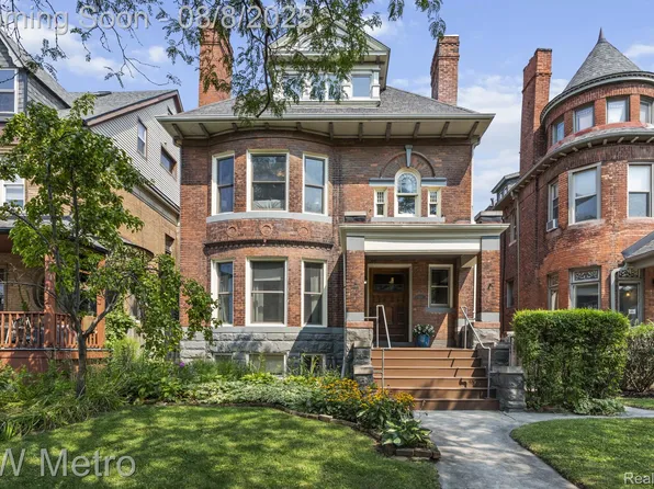 658 W Forest Ave #2, Detroit, MI 48201