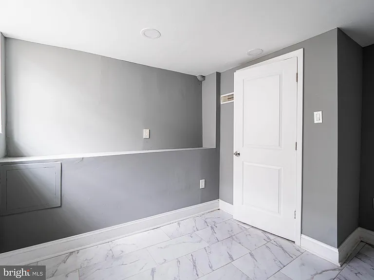 2327 N Carlisle St #1 — Photo 16