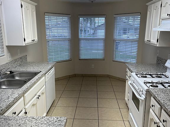 5th image of 1467 Calaveras Ct