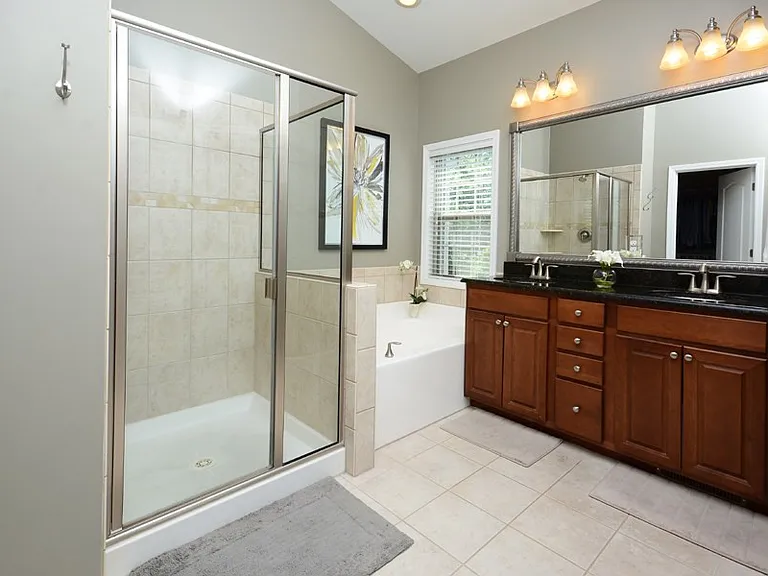 8152 Primanti Blvd — Photo 9
