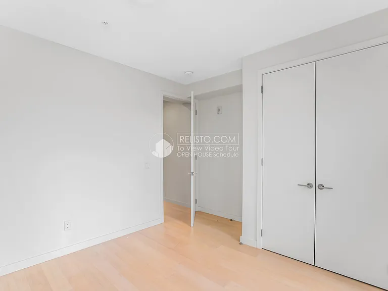 3590 20th St #201 — Photo 24