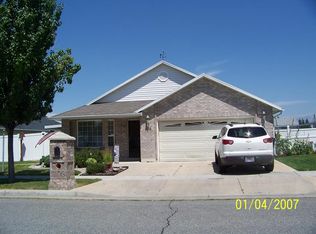 898 W 1730 N, Clinton, UT 84015
