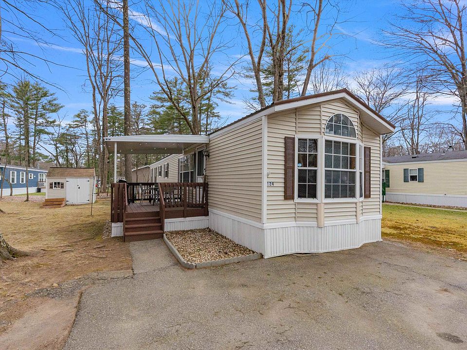 124 Colonial Village, Somersworth, NH 03878 Zillow