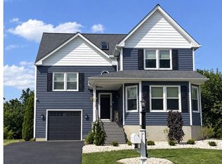 919 Morgan Ln, Perkasie, PA 18944